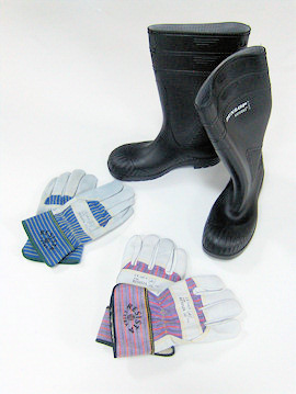 Arbeitshandschuhe und Gummistiefel